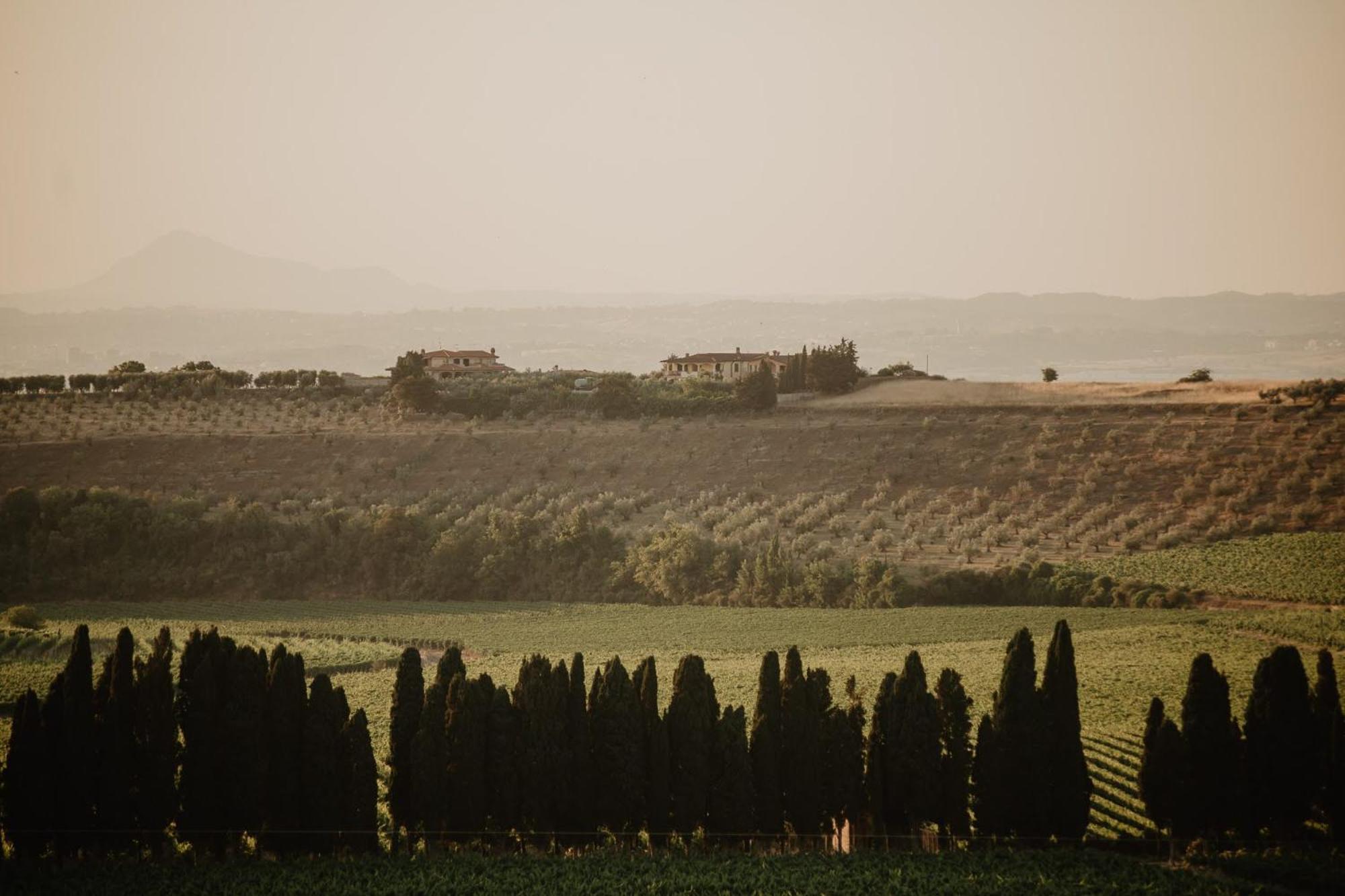 Merumalia Wine Resort Frascati Luaran gambar
