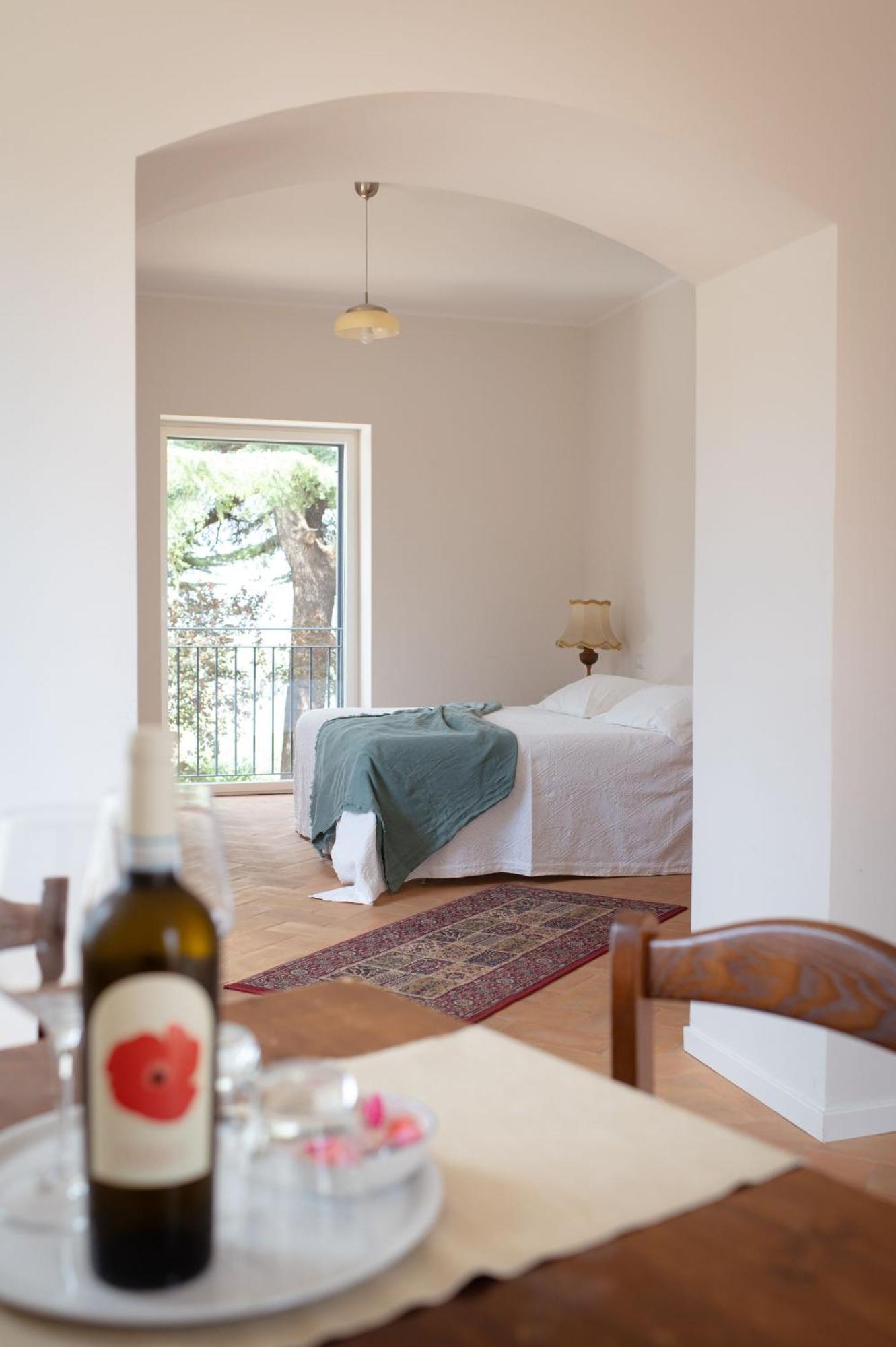 Merumalia Wine Resort Frascati Luaran gambar